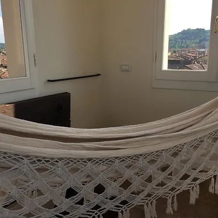 Antica Casa Zucchini Bed & Breakfast 3*