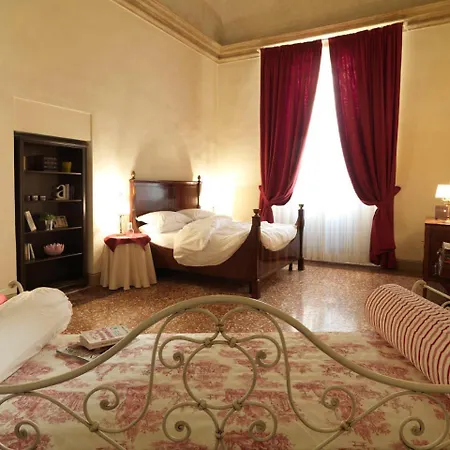 Antica Casa Zucchini Bed & Breakfast