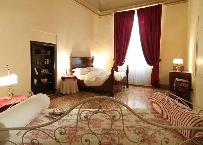 Antica Casa Zucchini B&B